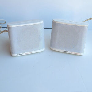 2 Bose Acoustimass 3 Series Speaker System White Speakers W Cables Left /Right